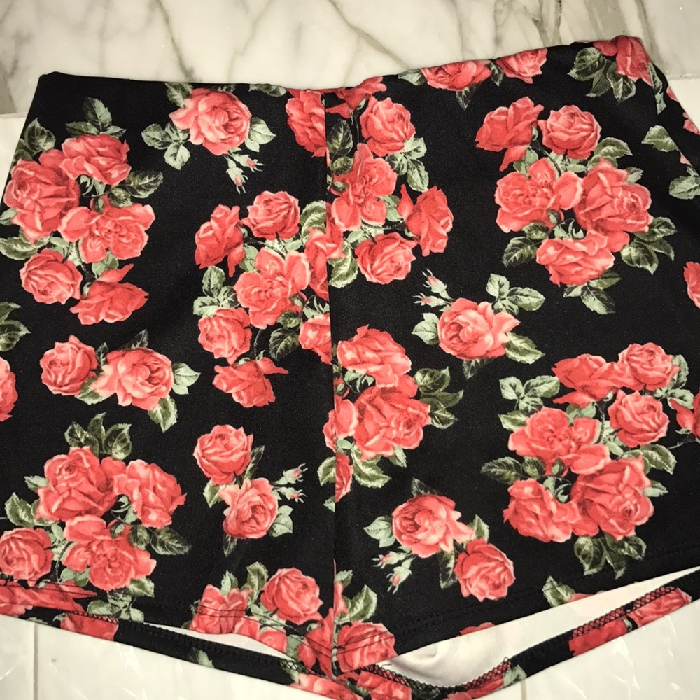 High wasted shorts
